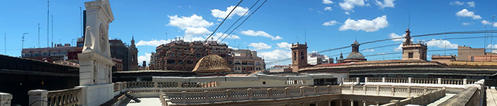 Terrasa de l'edifici la Nau
